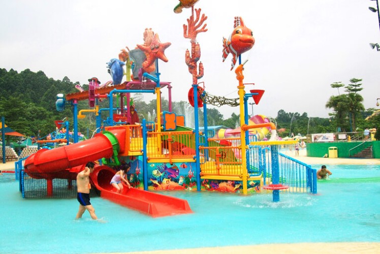 Playground, Parks, Water Parks and Amusement Park Equipment